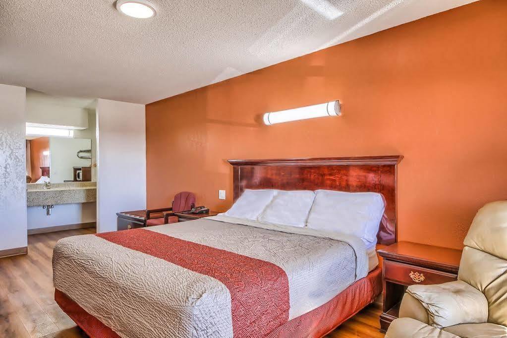 Hillcrest Inn & Suites Ozona Eksteriør bilde